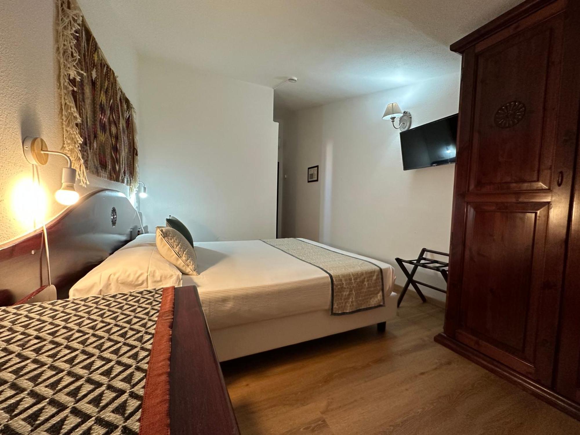 Hotel S'Ortale Con Parcheggio Interno E Ristorante All'Aperto Orosei Εξωτερικό φωτογραφία