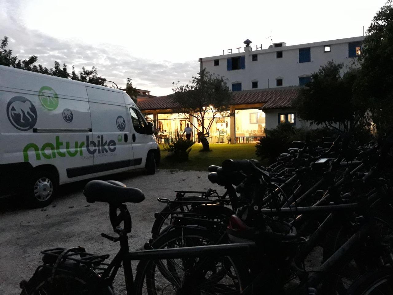 Hotel S'Ortale Con Parcheggio Interno E Ristorante All'Aperto Orosei Εξωτερικό φωτογραφία